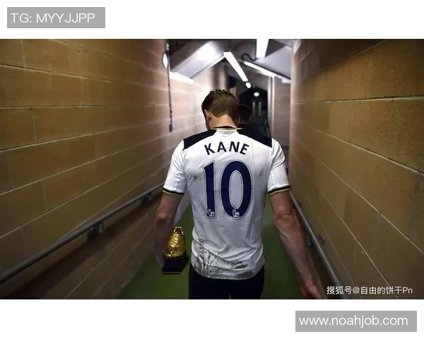 英超激战：拜仁4-0战胜里昂点球大战瞬间点燃全场激情