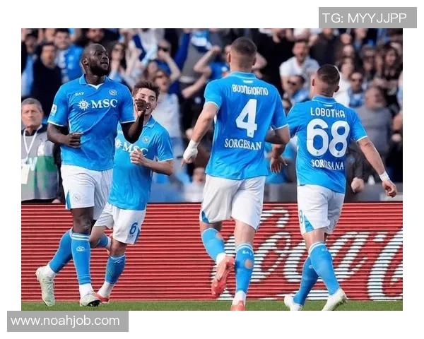 友谊赛精彩对决里昂与那不勒斯战成平局乌龙球引发全场热烈反响