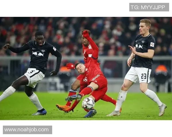 德甲焦点战波尔图与拜仁战平乌龙球瞬间引发全场热议